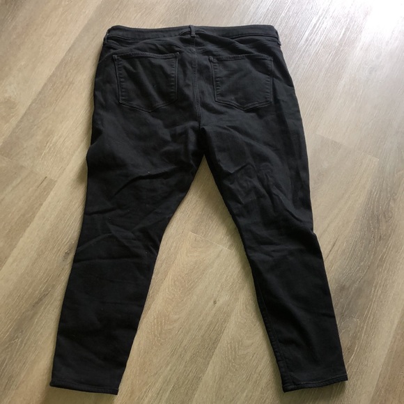 Old Navy black jeans - Picture 4 of 4